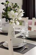 Żoliborz Artystyczny Warsaw by Renters