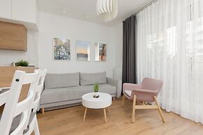 Żoliborz Artystyczny Warsaw by Renters