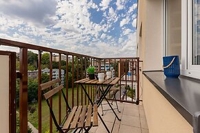 Powiśle Apartment Topiel by Renters