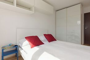 Powiśle Apartment Topiel by Renters