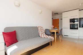Powiśle Apartment Topiel by Renters
