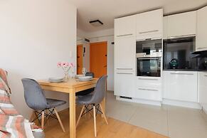 Powiśle Apartment Topiel by Renters