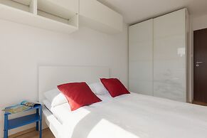 Powiśle Apartment Topiel by Renters