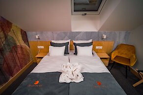 Eleven Business & Sport Hotel