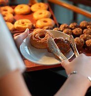 Wink Hotel Tuy Hoa Beach