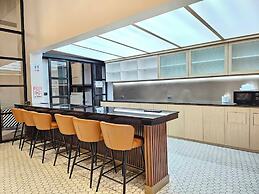 14 Sathorn hotel