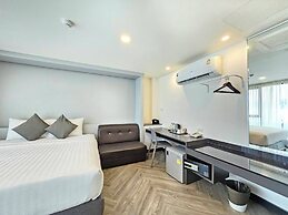 14 Sathorn hotel