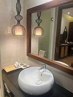 Flower Beachstay & Coffee