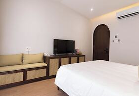 Flower Beachstay & Coffee