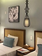 Flower Beachstay & Coffee