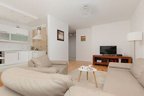 Fort Bema Apartment by Renters