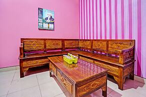 SPOT ON 92673 Gang Songo Syariah HomestayNearWisata Osing