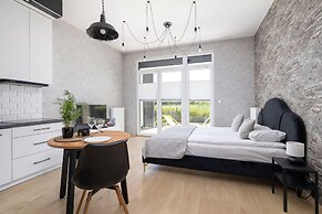 Krakow Studio With Terrace by Renters