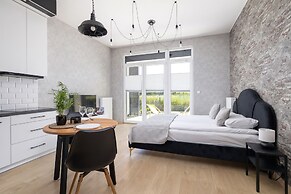 Krakow Studio With Terrace by Renters