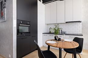 Krakow Studio With Terrace by Renters