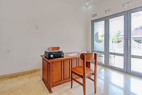 OYO Life 92686 Lanaya Guesthouse Syariah