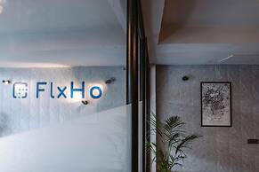 FlxHo Duo-Golf Course Road