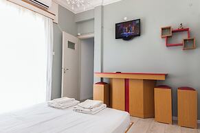 Charming Balcony Escape in Kipseli