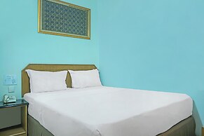 Super OYO Collection O 92690 Hotel Limas