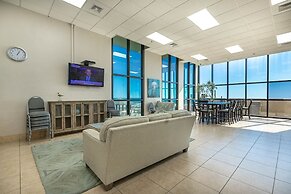 Phoenix Iii 3107 1 Bedroom Condo by Redawning