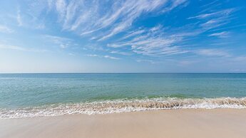 Phoenix Iii 3107 1 Bedroom Condo by Redawning