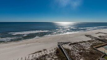 Phoenix Iii 3107 1 Bedroom Condo by Redawning