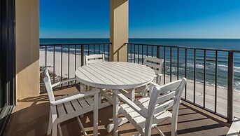 Phoenix Iii 3107 1 Bedroom Condo by Redawning