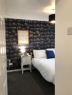 Sleeps up to 7, Parking, Office, Preston Nr M6/m65