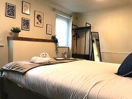 Sleeps up to 7, Parking, Office, Preston Nr M6/m65