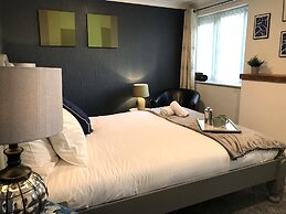 Sleeps up to 7, Parking, Office, Preston Nr M6/m65