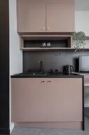 Astoria Boutique Suites - by BQA