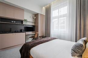 Astoria Boutique Suites - by BQA