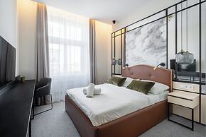 Astoria Boutique Suites - by BQA