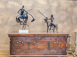 Grand Square Suite - Tale Of The City