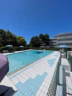 Lovely Studio With 12 Shared Pools - Beahost