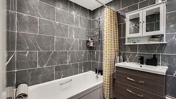 Apartment-sleeps3-heating-television-internet