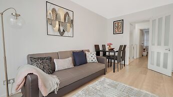 Apartment-sleeps3-heating-television-internet