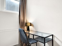 Sanders Charm - Cozy 1-bdr Apt With Shared Garden