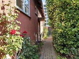 Sanders Charm - Cozy 1-bdr Apt With Shared Garden