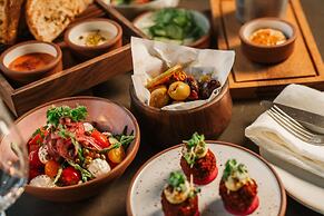 Radisson Blu Hotel At Porsche Design Tower Stuttgart