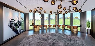 Radisson Blu Hotel At Porsche Design Tower Stuttgart