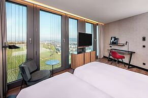 Radisson Blu Hotel At Porsche Design Tower Stuttgart
