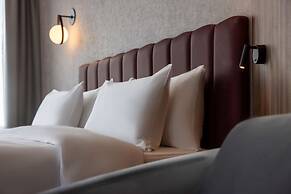 Radisson Blu Hotel At Porsche Design Tower Stuttgart