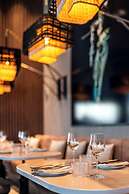 Radisson Blu Hotel At Porsche Design Tower Stuttgart