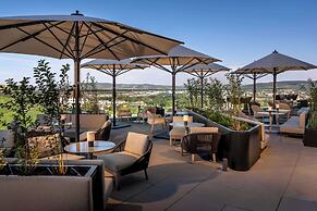 Radisson Blu Hotel At Porsche Design Tower Stuttgart