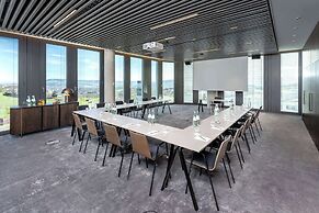 Radisson Blu Hotel At Porsche Design Tower Stuttgart