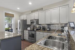 1285 Laurel Grove 'seabatical'