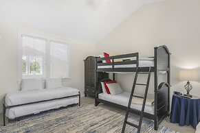 1285 Laurel Grove 'seabatical'