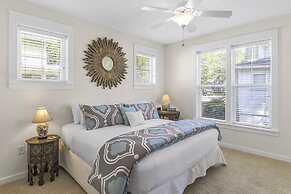 1285 Laurel Grove 'seabatical'