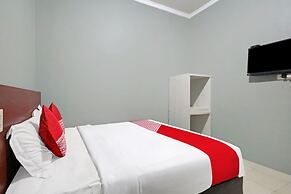 OYO 90359 Sbh Residence